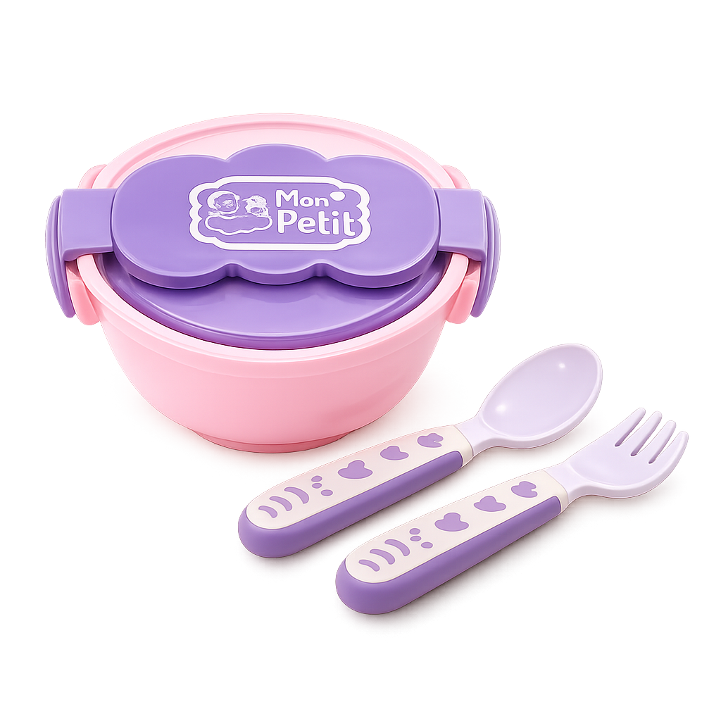 Conjunto de introdução alimentar infantil rosa e roxo com uma tigela com tampa hermética de fechos laterais, acompanhada por um garfo e uma colher infantis ergonómicos.