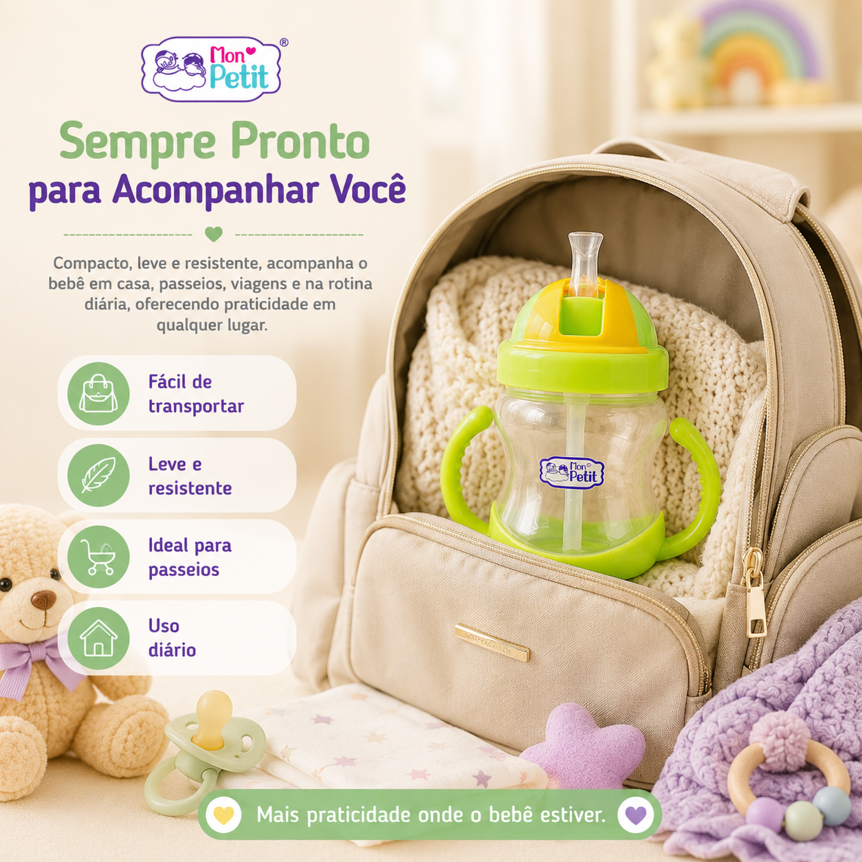 Copo de aprendizagem com palhinha acomodado dentro de uma mochila de maternidade aberta de cor bege, ideal para passeios, viagens ou uso diário.