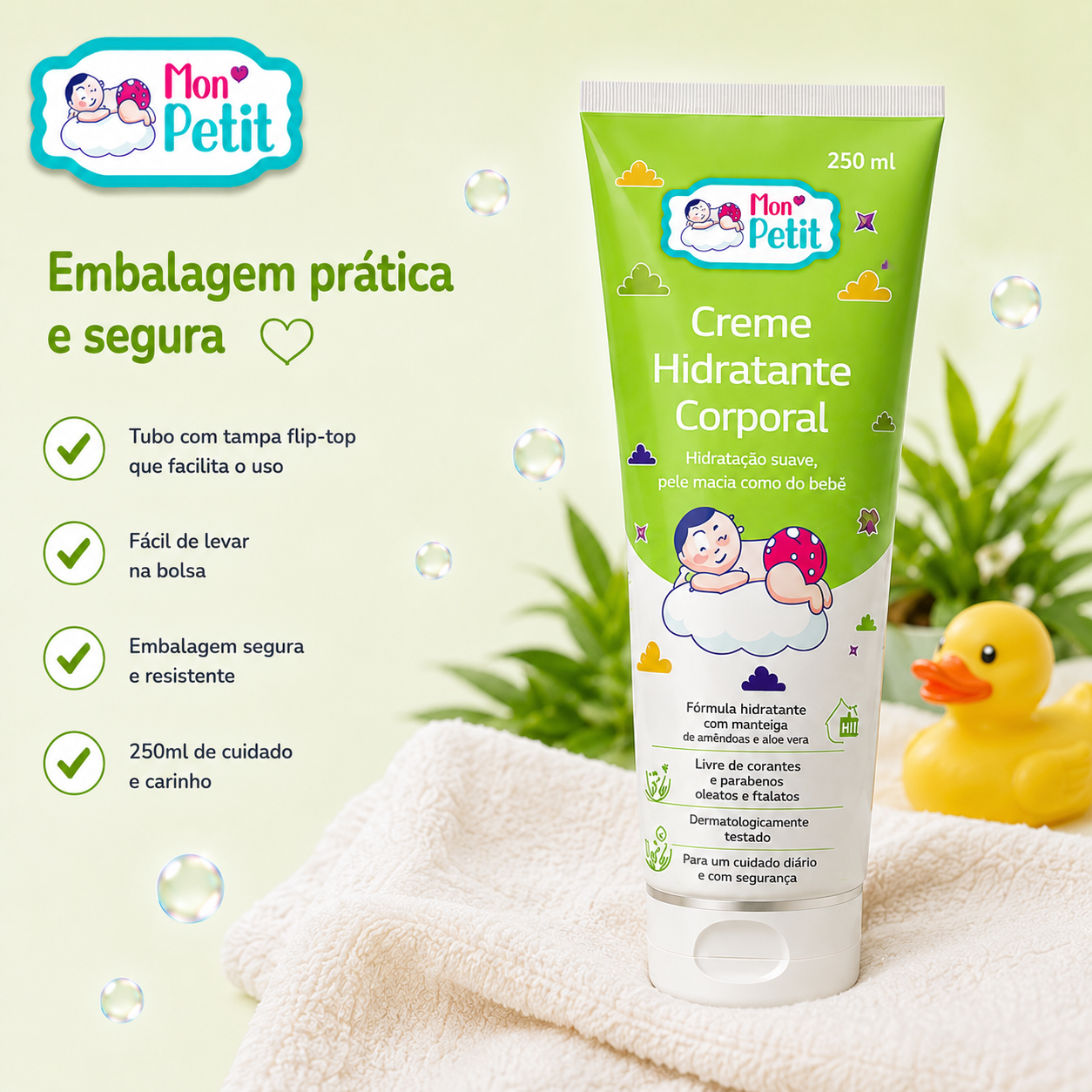 Tubo do creme corporal Mon Petit colocado sobre uma toalha com um pato de borracha, realçando a embalagem resistente de 250ml com tampa flip-top.