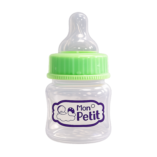 Biberão de 50ml compacto com rosca verde clara e bico de silicone transparente isolado num fundo branco liso.