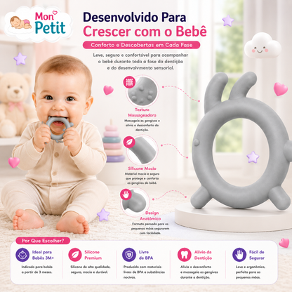 Apresentação do produto focado no crescimento do bebé, mostrando as texturas em relevo no silicone cinzento e os benefícios da escolha do artigo premium.