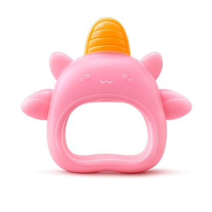 Mordedor infantil em silicone macio de cor rosa em forma de criatura fofa com chifre amarelo texturado, isolado sobre fundo branco.